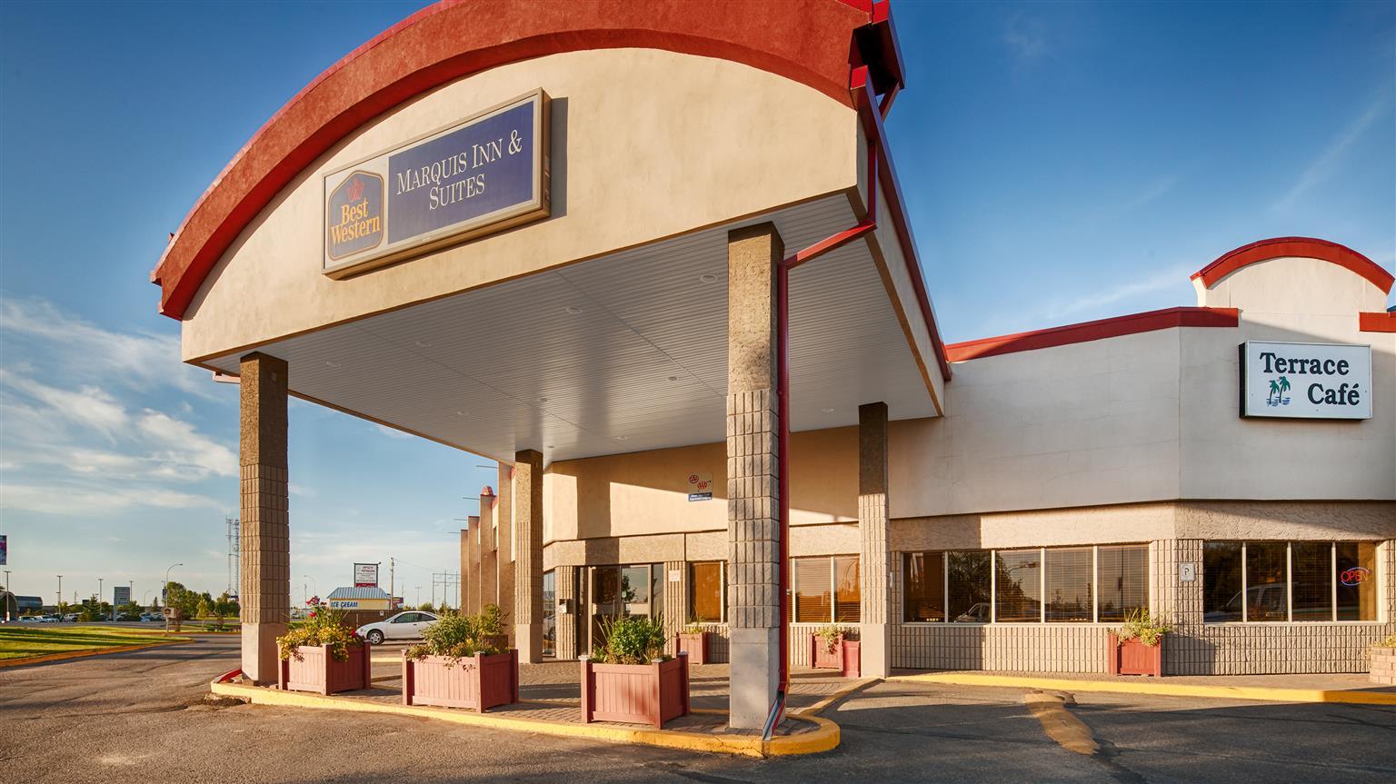 Best Western Marquis Inn & Suites Prince Albert Exterior photo